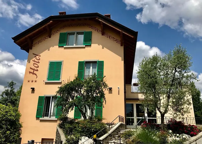 Cornelle Hotel